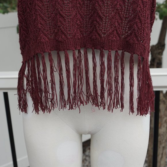 Burgundy Crop Fringed Boho-style Top - Picture 5 of 6